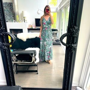 H&M, Jungle garden, v-neck, tiered bottom, maxi dress.